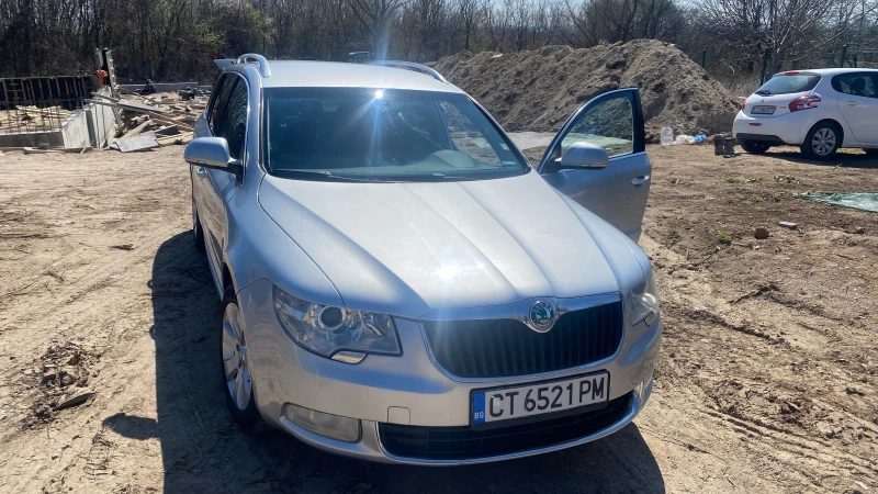 Skoda Superb 2.0 TDI, снимка 5 - Автомобили и джипове - 52421698