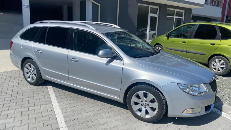 Skoda Superb 2.0 TDI, снимка 3 - Автомобили и джипове - 52421698