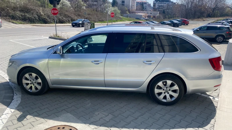 Skoda Superb 2.0 TDI, снимка 4 - Автомобили и джипове - 52421698