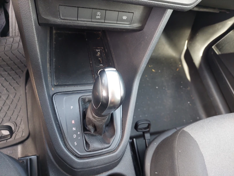 VW Caddy MAXI 2, 0TDI 150ps DSG 6, снимка 8 - Автомобили и джипове - 50125474