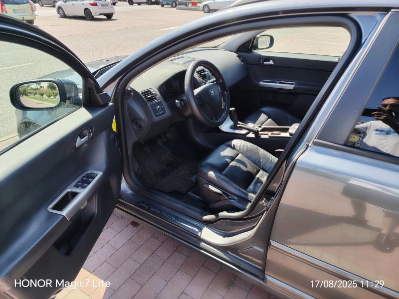 Volvo V50, снимка 7 - Автомобили и джипове - 51395127