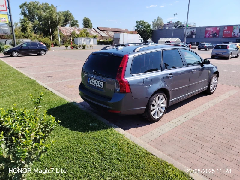 Volvo V50, снимка 4 - Автомобили и джипове - 51395127