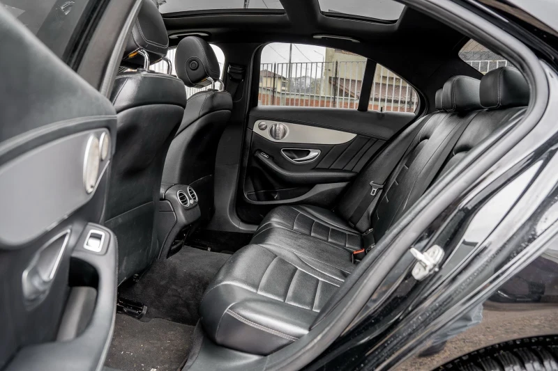 Mercedes-Benz C 220 CDI-AMG-PANORAMA-BURMESTER-AVANTGARDE-ПОДГРЕВ-TOP, снимка 17 - Автомобили и джипове - 52672789