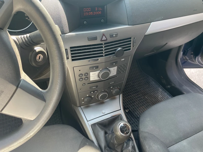 Opel Astra, снимка 8 - Автомобили и джипове - 52949657