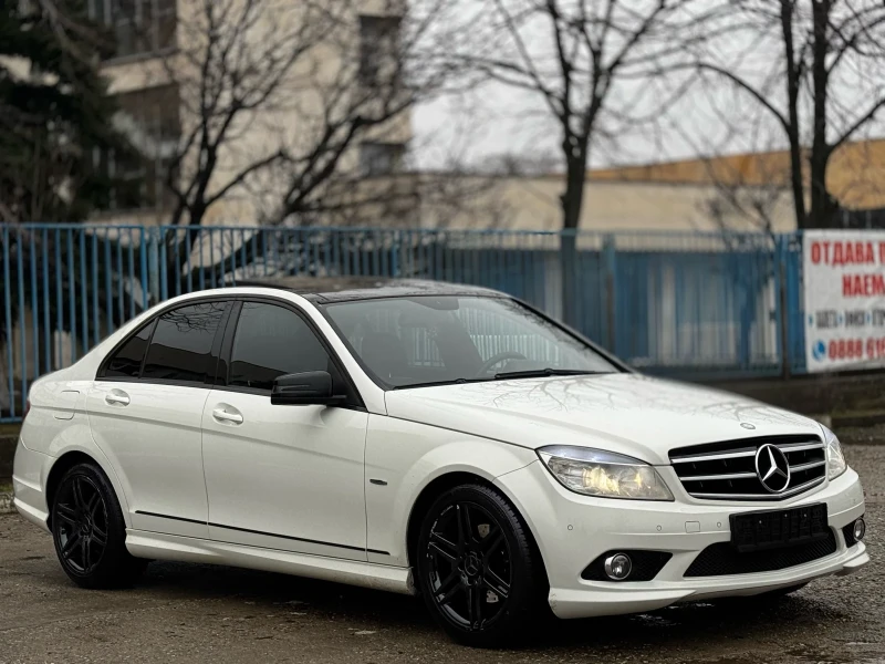 Mercedes-Benz C 180 KOMPRESSOR/AMG/ПАНОРАМА, снимка 7 - Автомобили и джипове - 53012913
