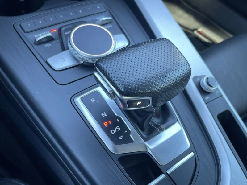 Audi A6 * S-Line* * HeadUp* AвтоКредит* (ЦЕНА ДО БГ), снимка 17 - Автомобили и джипове - 53327479