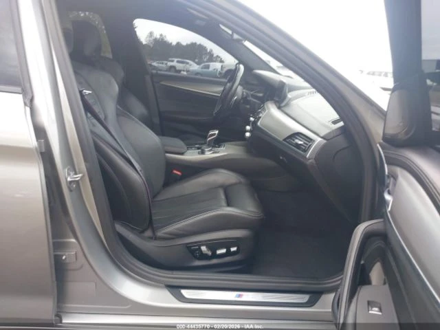 BMW M5 COMPETITION* ВАКУМ* ОБДУХ* МАСАЖ* GESTURE, снимка 10 - Автомобили и джипове - 53901066