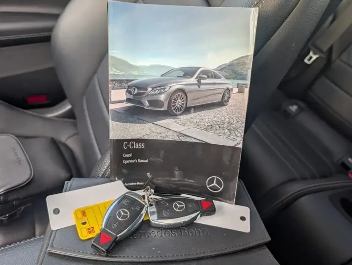 Mercedes-Benz C 300 * CARFAX * ЦЕНА ДО БГ, снимка 17 - Автомобили и джипове - 53962441