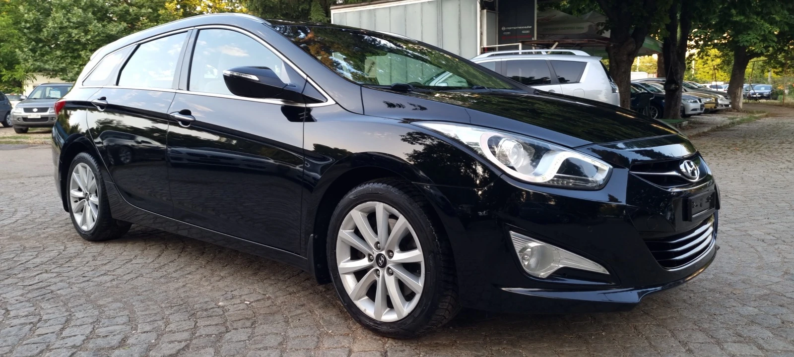 Hyundai I40 2.0i PREMIUM* AVTOMAT* KEYLESS* AUTO HOLD* * SWISS - изображение 3