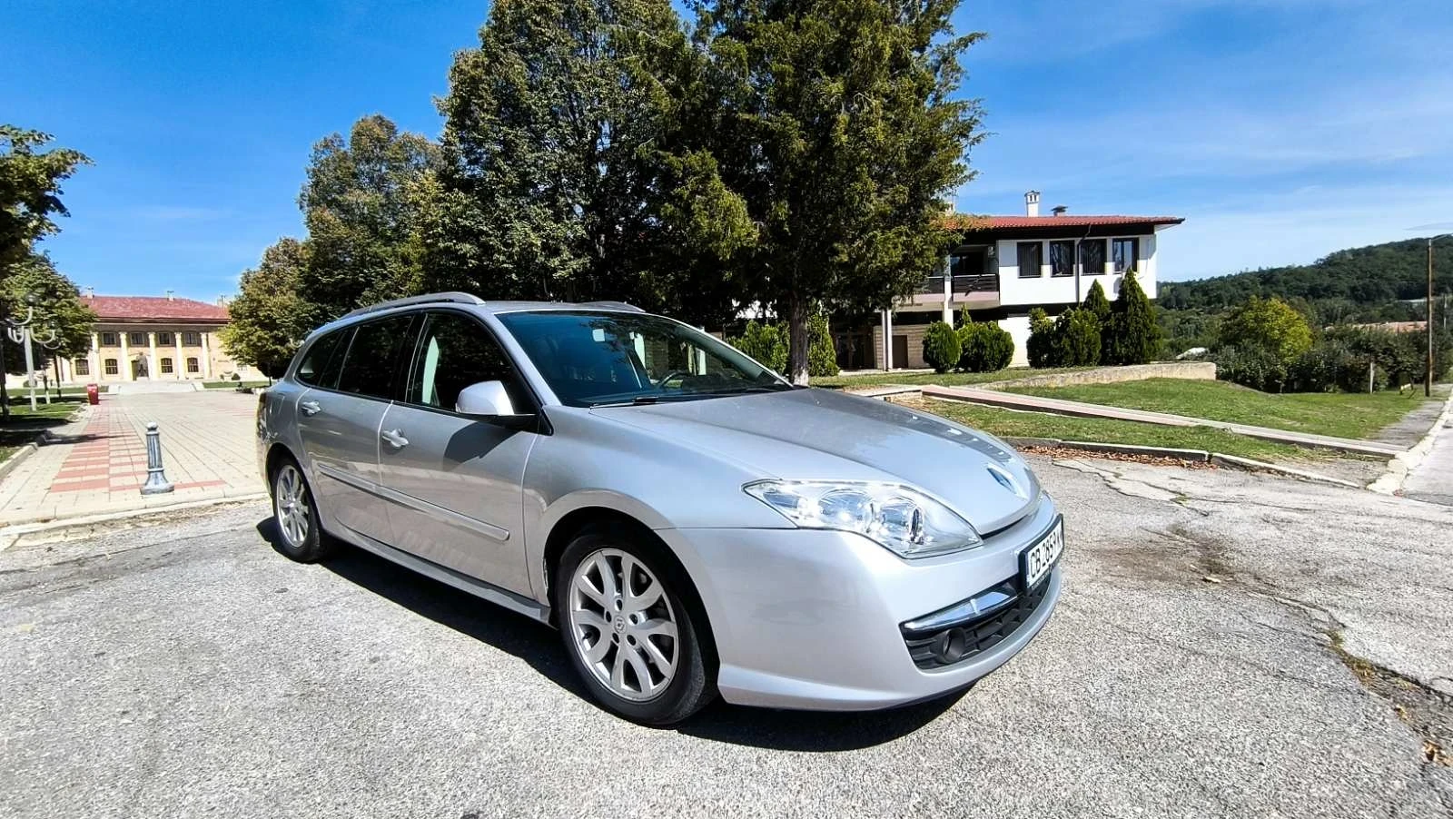 Renault Laguna Grantour  - изображение 3