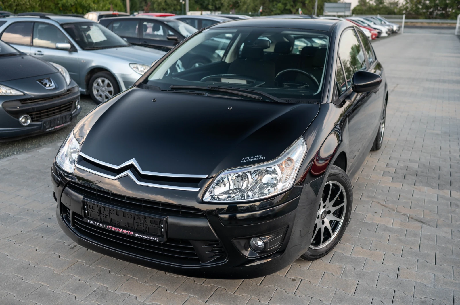 Citroen C4 1.4i* 88кс* Климатроник - изображение 2