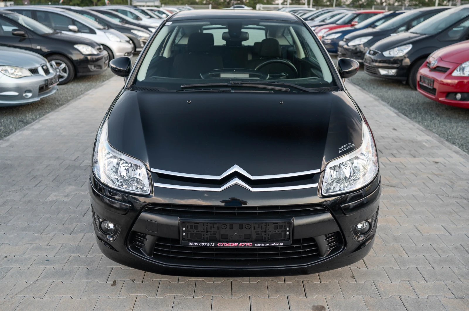 Citroen C4 1.4i* 88кс* Климатроник - изображение 4