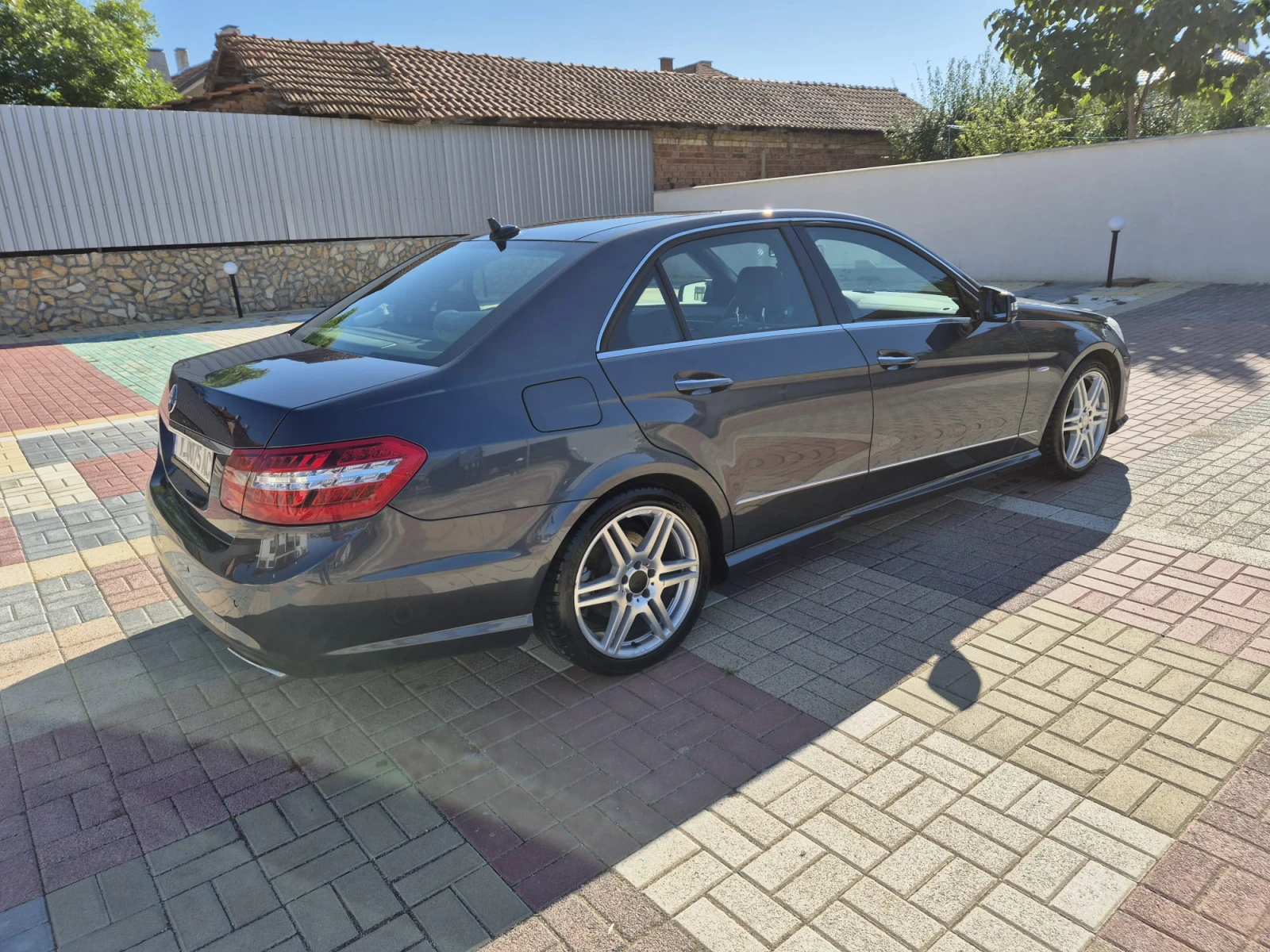 Mercedes-Benz E 350 CDi 4M - изображение 2