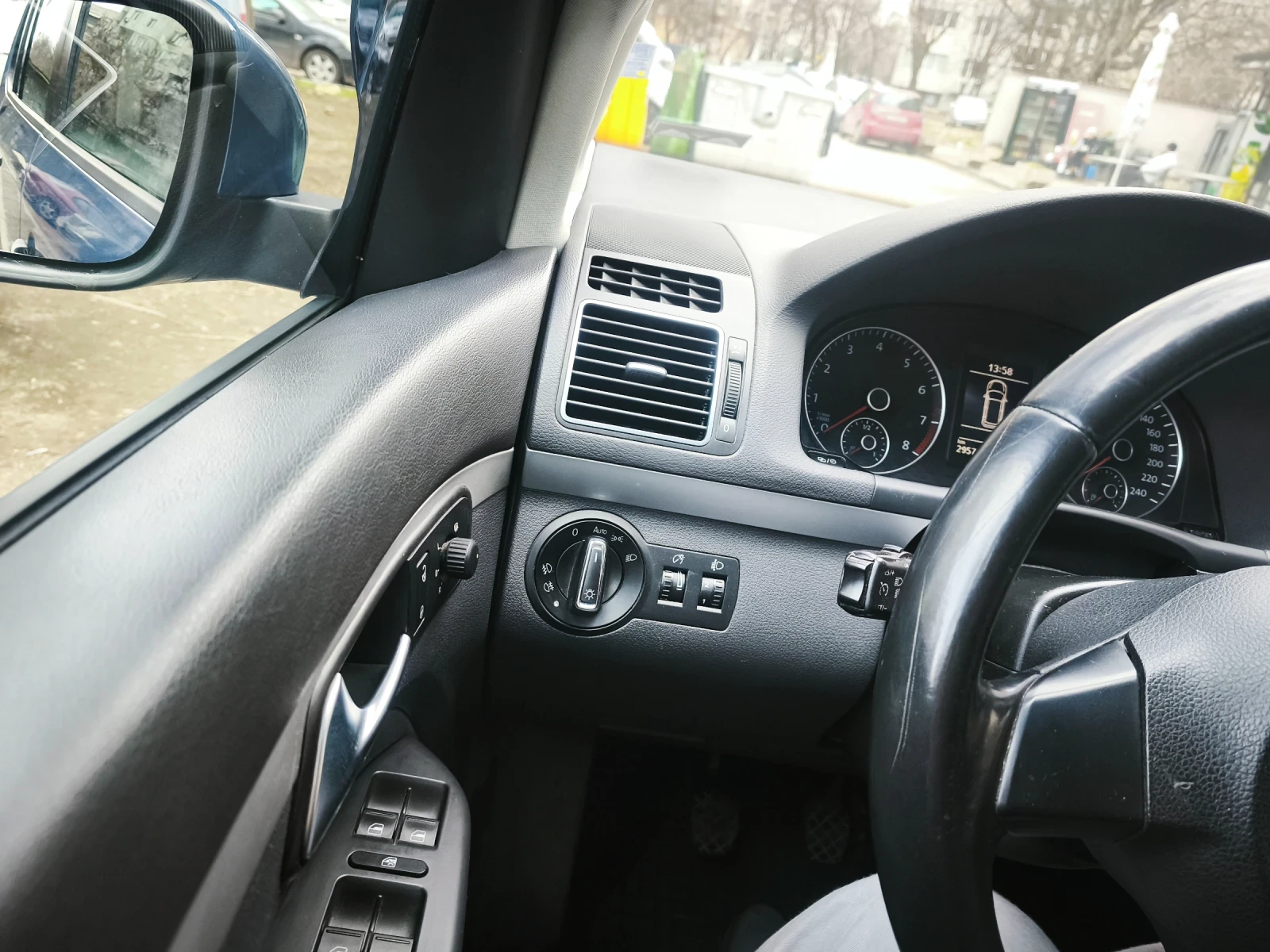 VW Touran 1.4 TSI бензин-метан - изображение 8