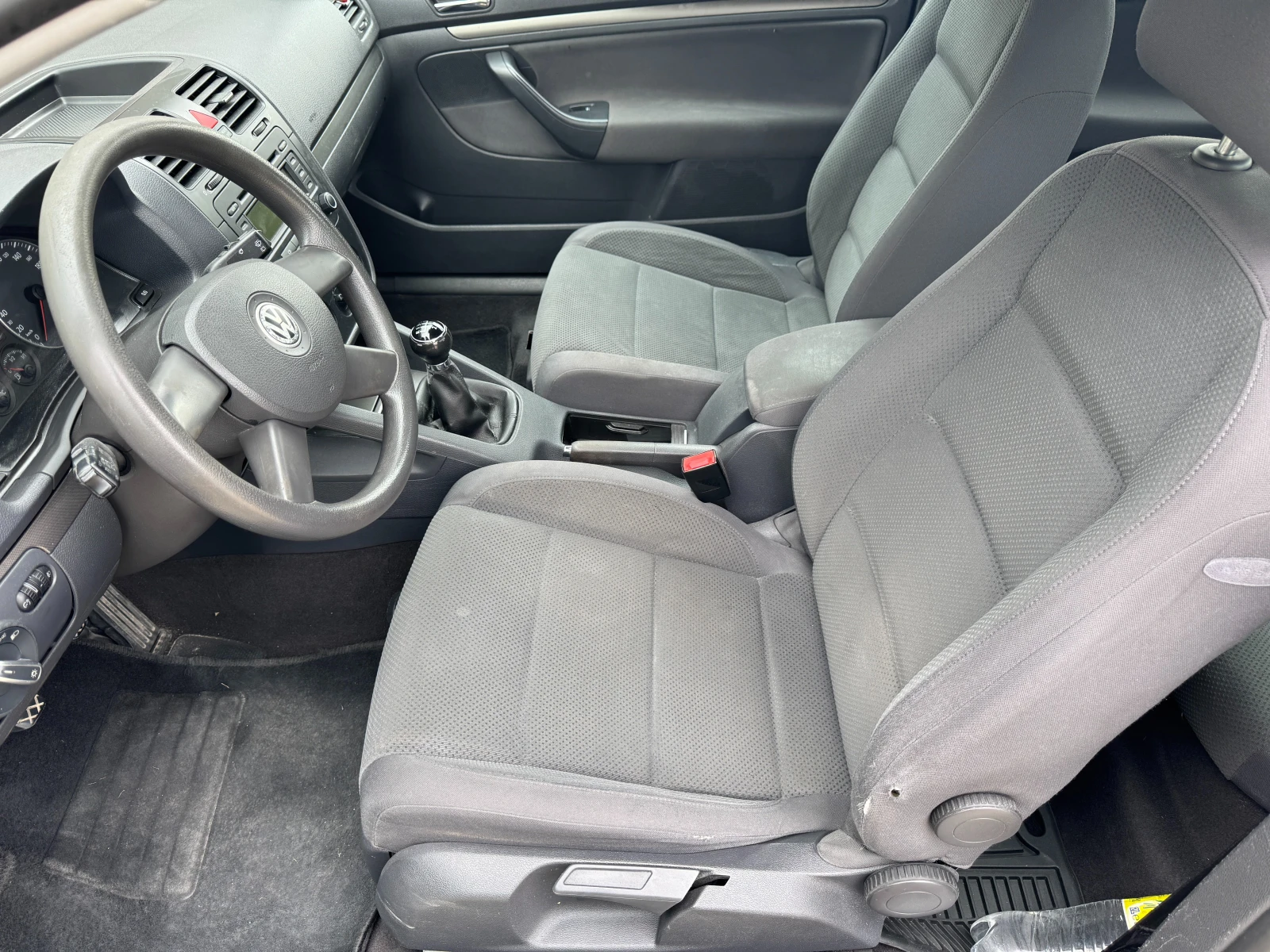 VW Golf 1.6 102кс - изображение 9