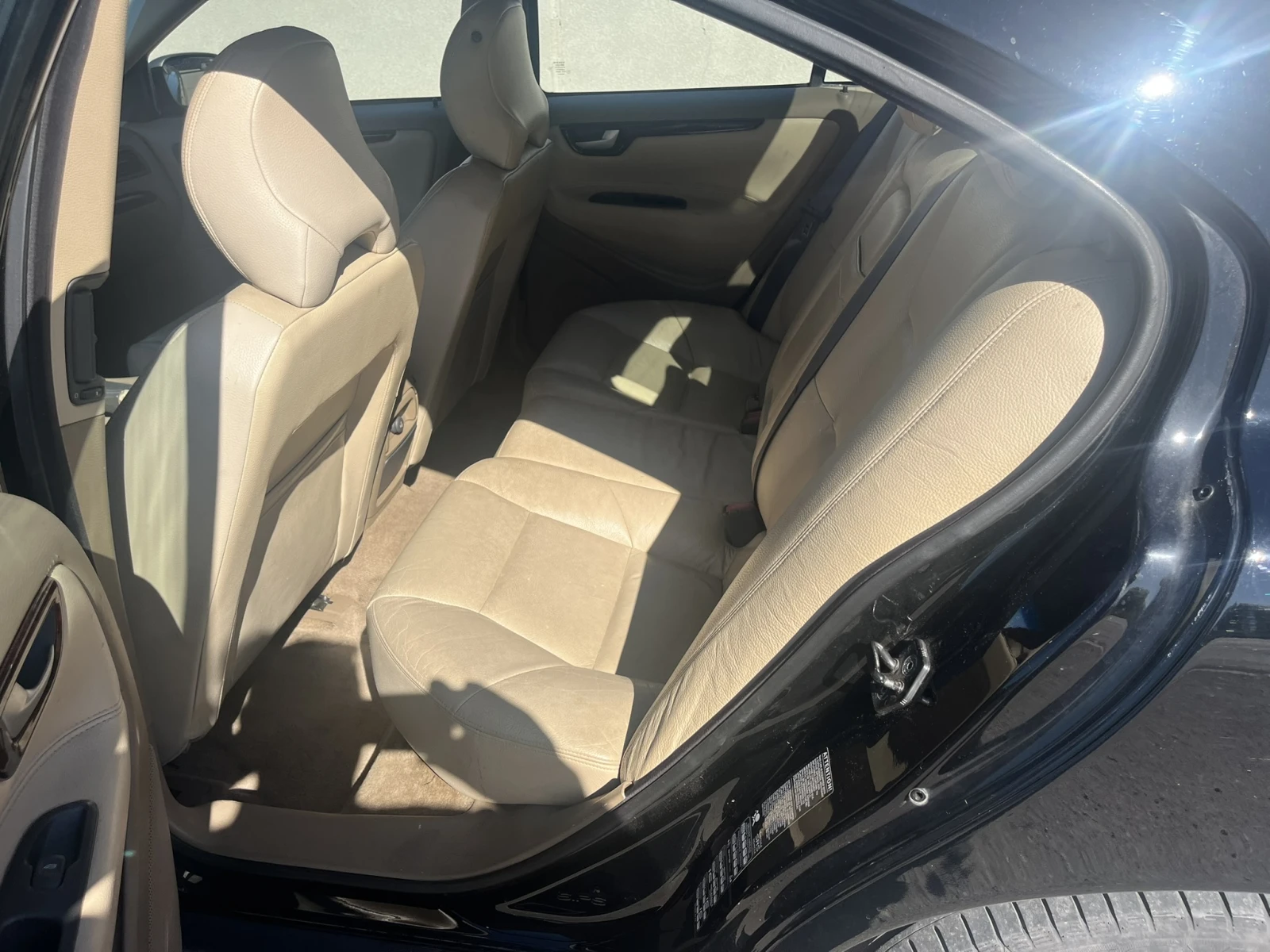 Volvo S60 T5 2.3 250 - изображение 7