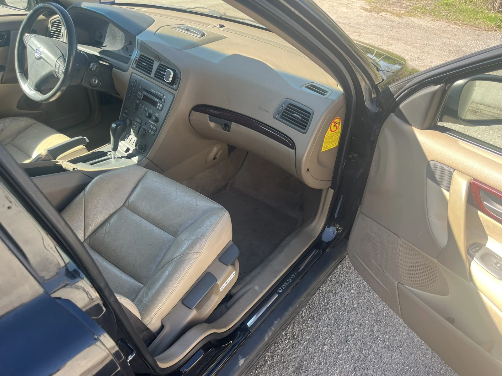 Volvo S60 T5 2.3 250 - изображение 6