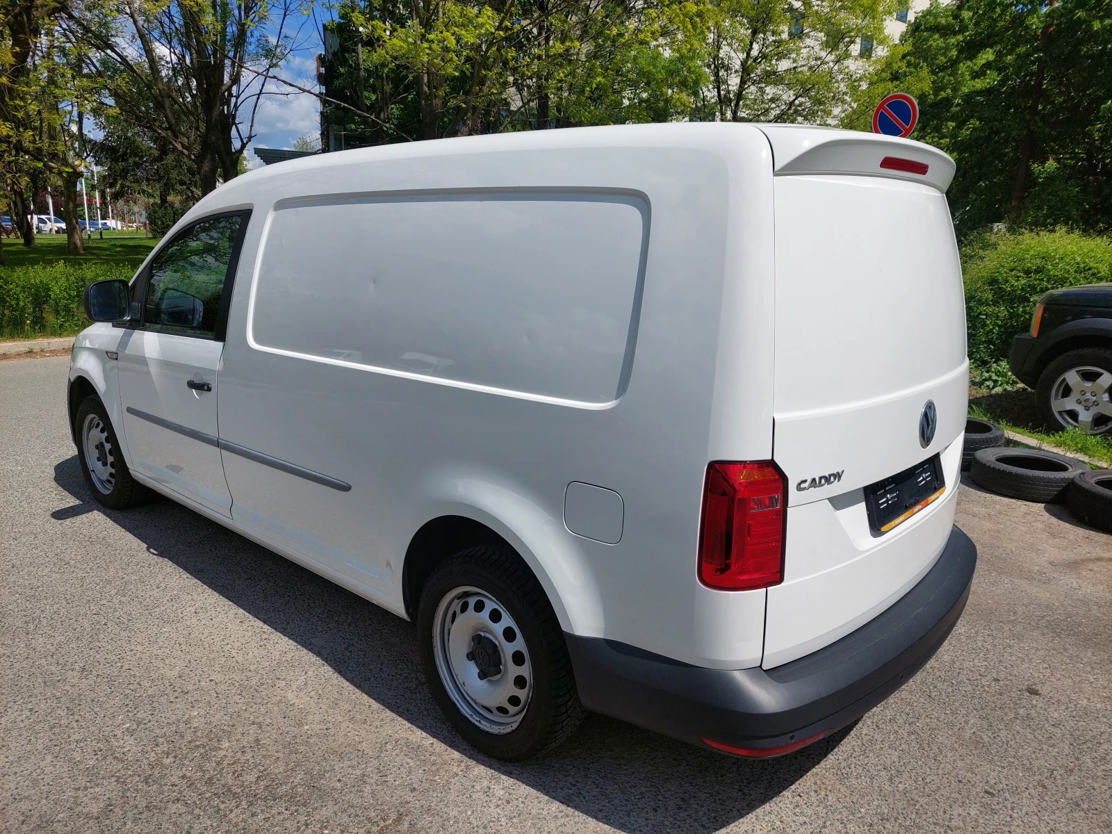 VW Caddy MAXI 2, 0TDI 150ps DSG 6 - изображение 4