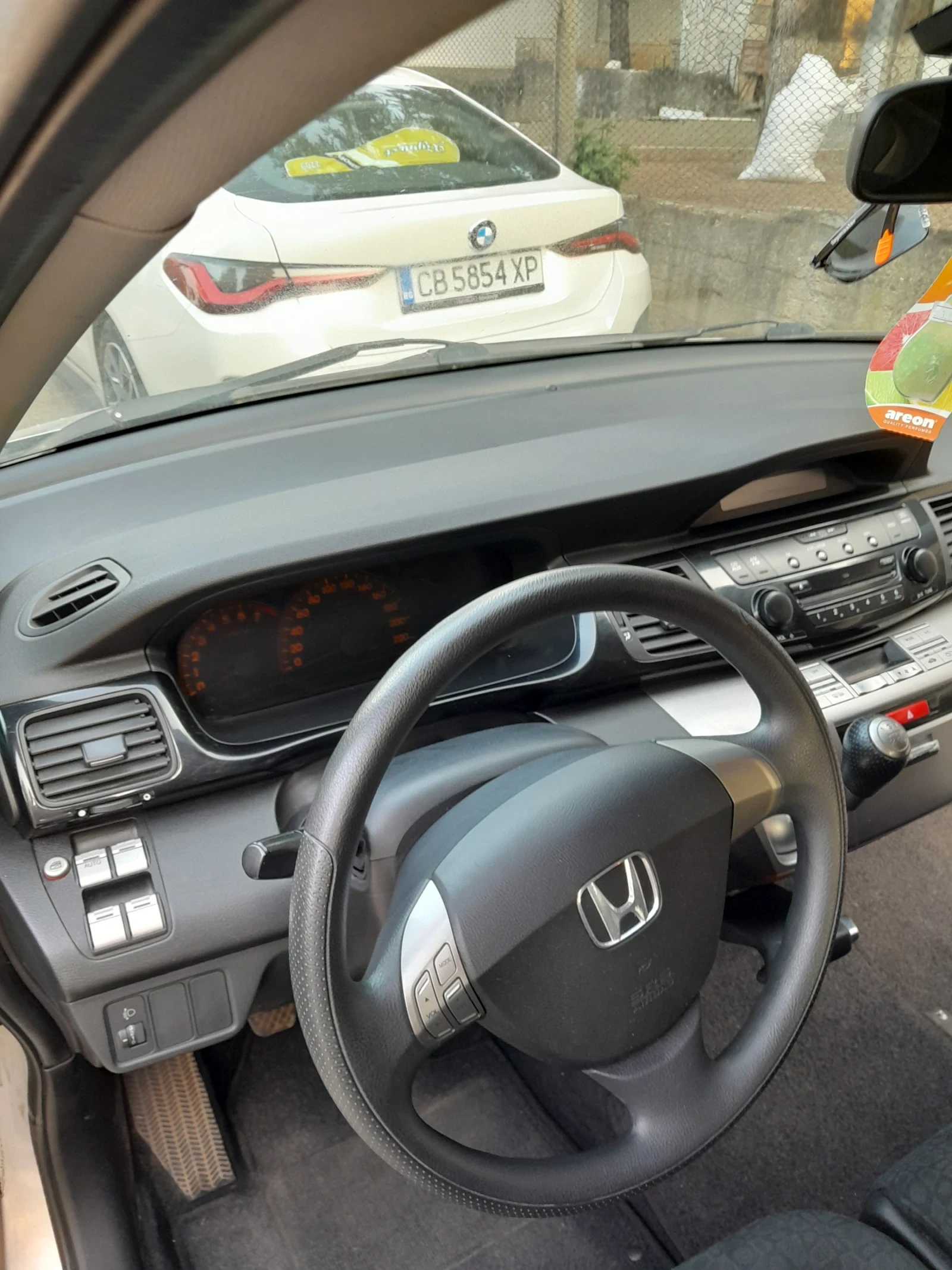 Honda Fr-v  - изображение 2