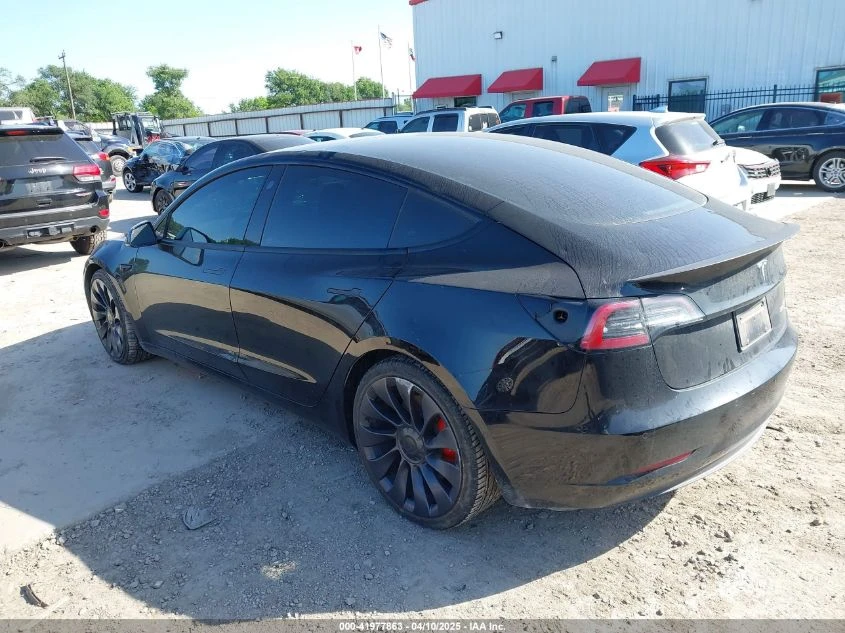 Tesla Model 3 U  U UX All Wheel Drive - изображение 10