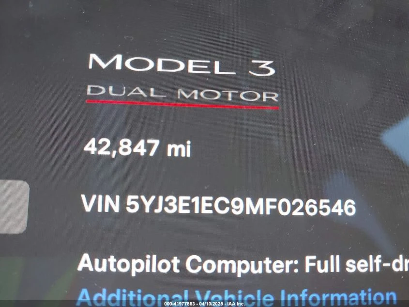 Tesla Model 3 U  U UX All Wheel Drive - изображение 7