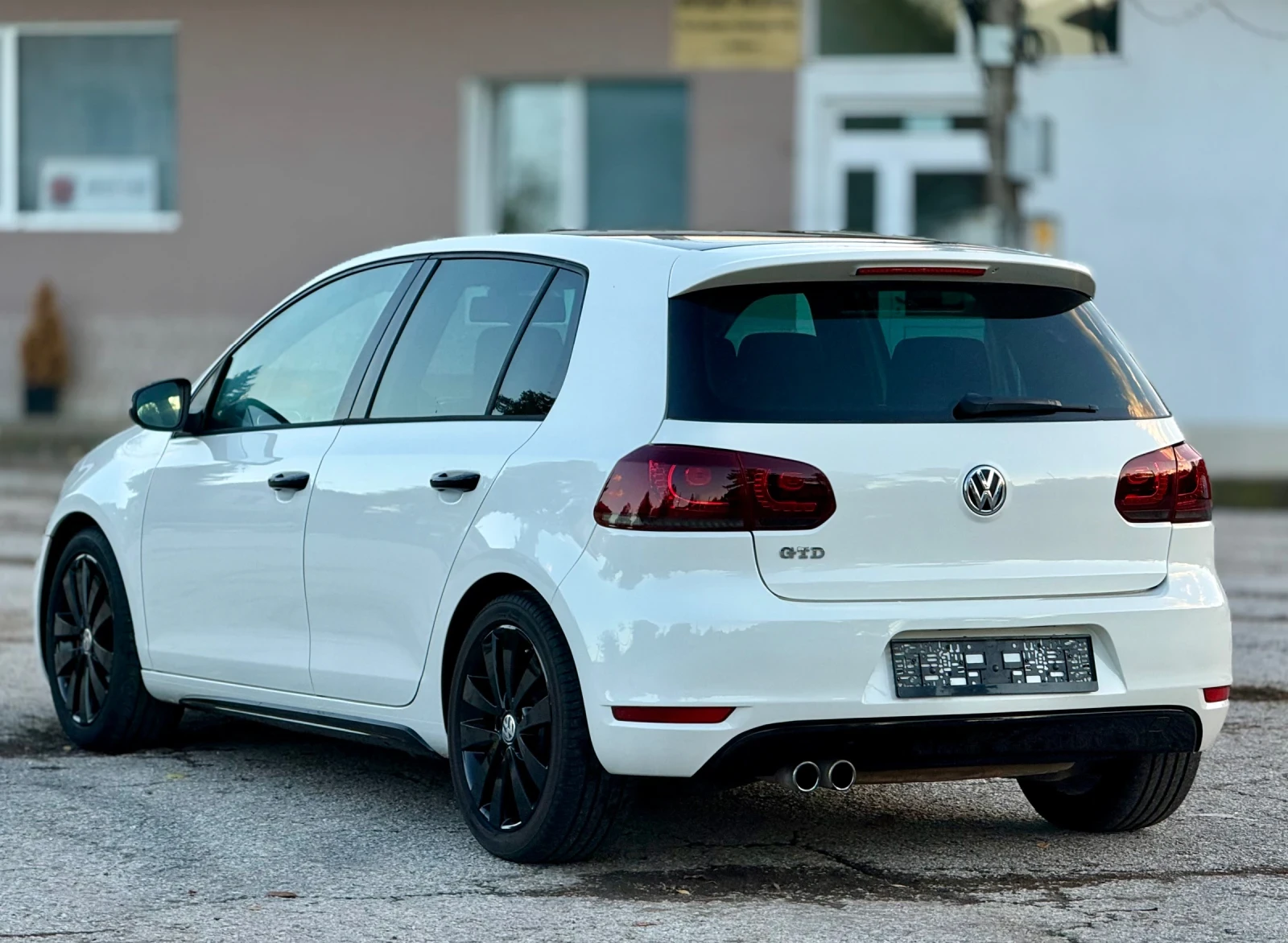 VW Golf GTD* NAVI* XENON* TOP - изображение 7