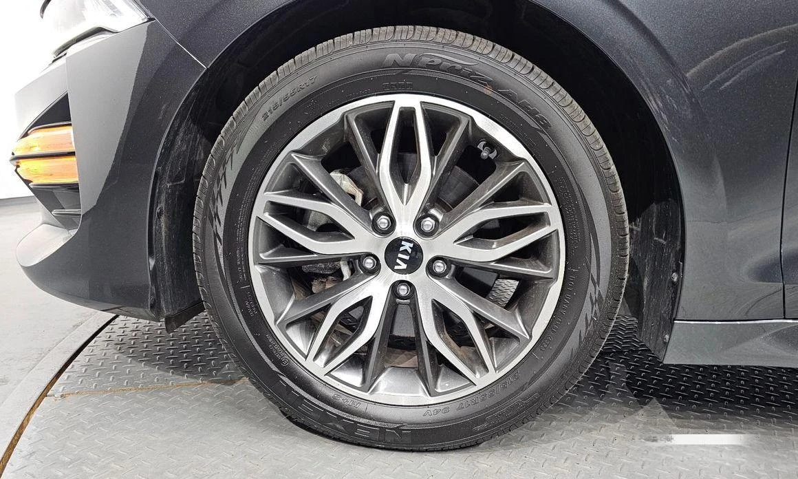 Kia K5 2.0 LPG Trendy * НАЙ-ДОБРА ЦЕНА В БЪЛГАРИЯ*  - изображение 5