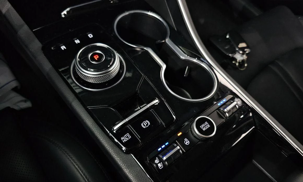 Kia K5 2.0 LPG Trendy * НАЙ-ДОБРА ЦЕНА В БЪЛГАРИЯ*  - изображение 9