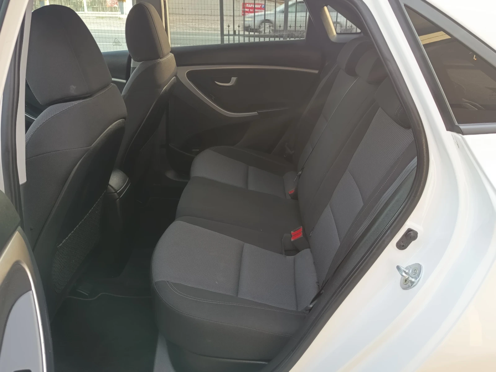 Hyundai I30 1.6crdi - изображение 10