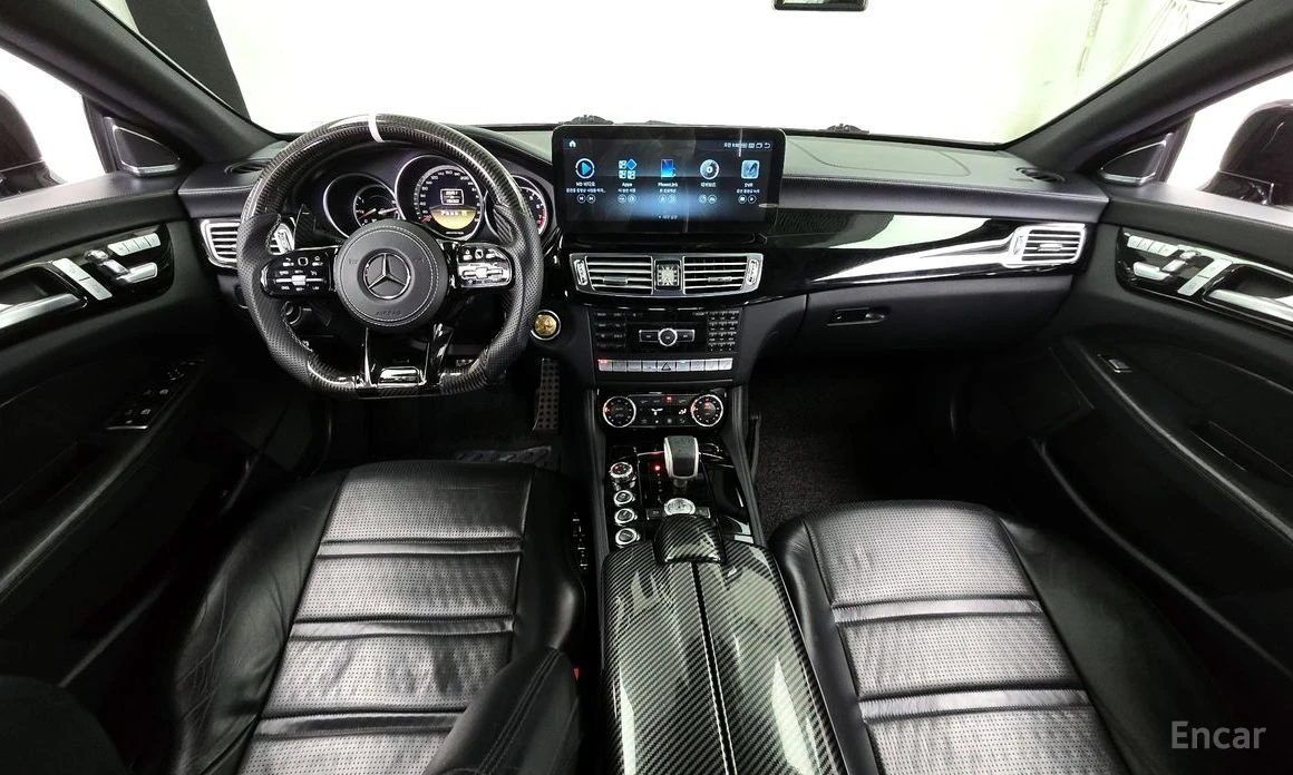 Mercedes-Benz CLS 63 AMG CARBON* HARMAN KARDON* ГЕНЕРАЦИЯ* SOFT* ОБДУХВАНЕ*, снимка 8 - Автомобили и джипове - 54126563