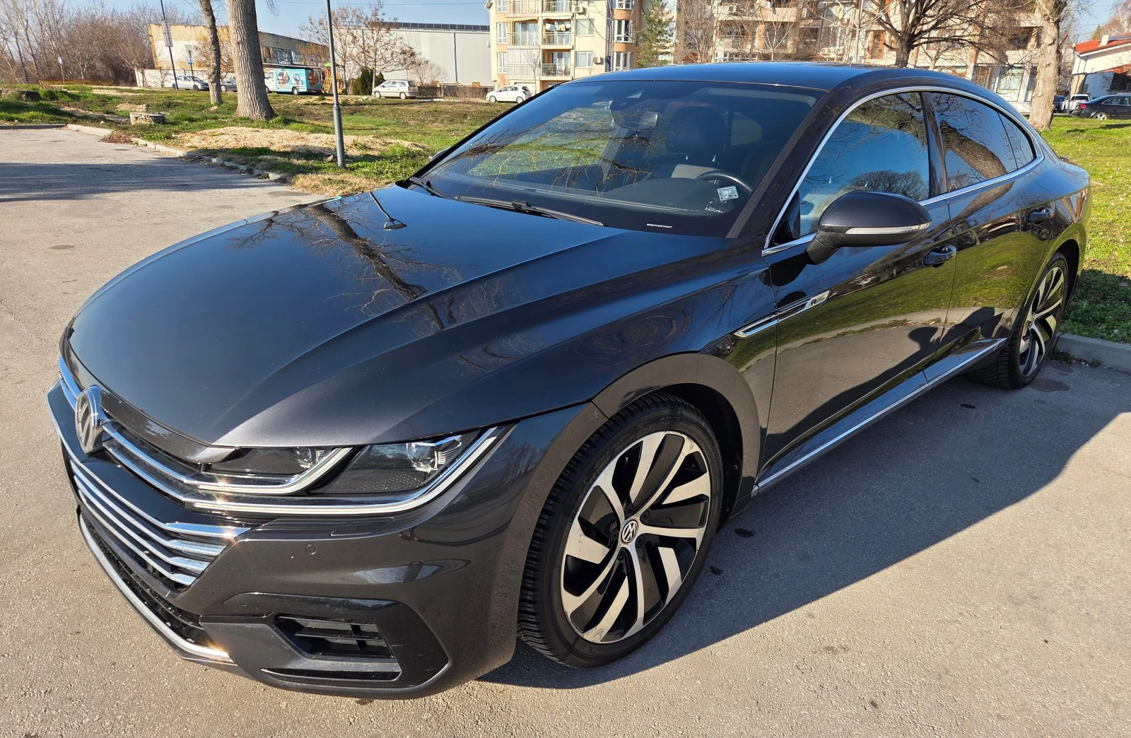 VW Arteon R-Line 4MOTION DSG7 240hp