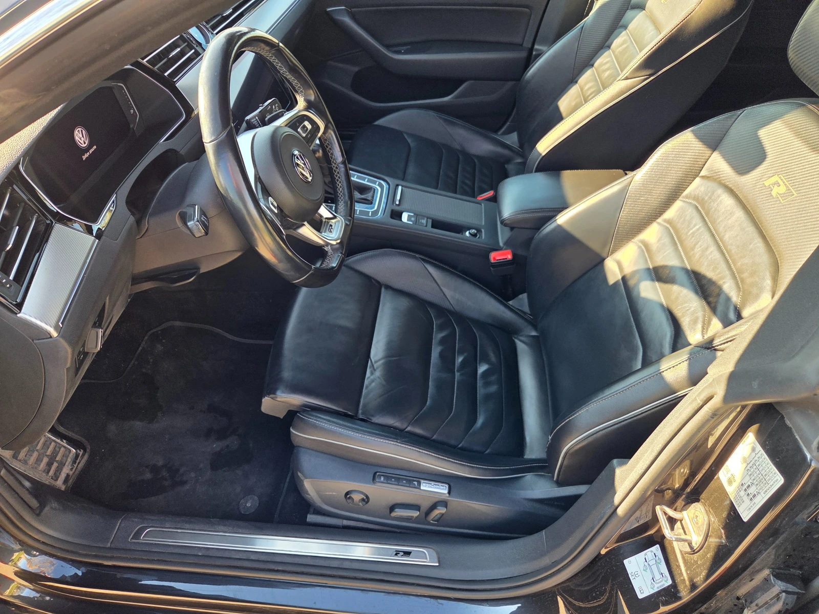 VW Arteon R-Line 4MOTION DSG7 240hp, снимка 6 - Автомобили и джипове - 54257782