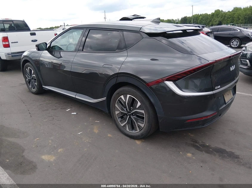 Kia EV6 Light, снимка 3 - Автомобили и джипове - 54460427