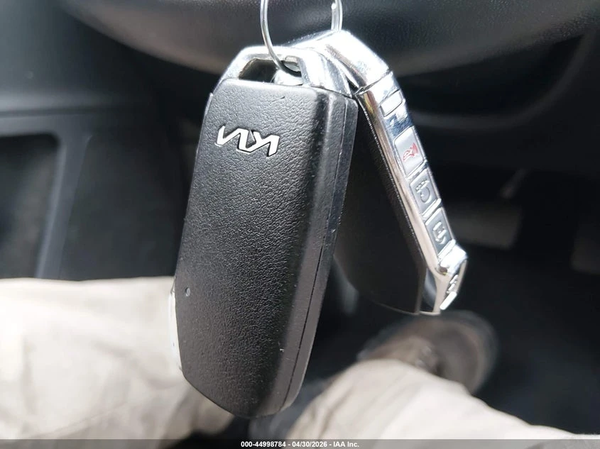 Kia EV6 Light, снимка 11 - Автомобили и джипове - 54460427