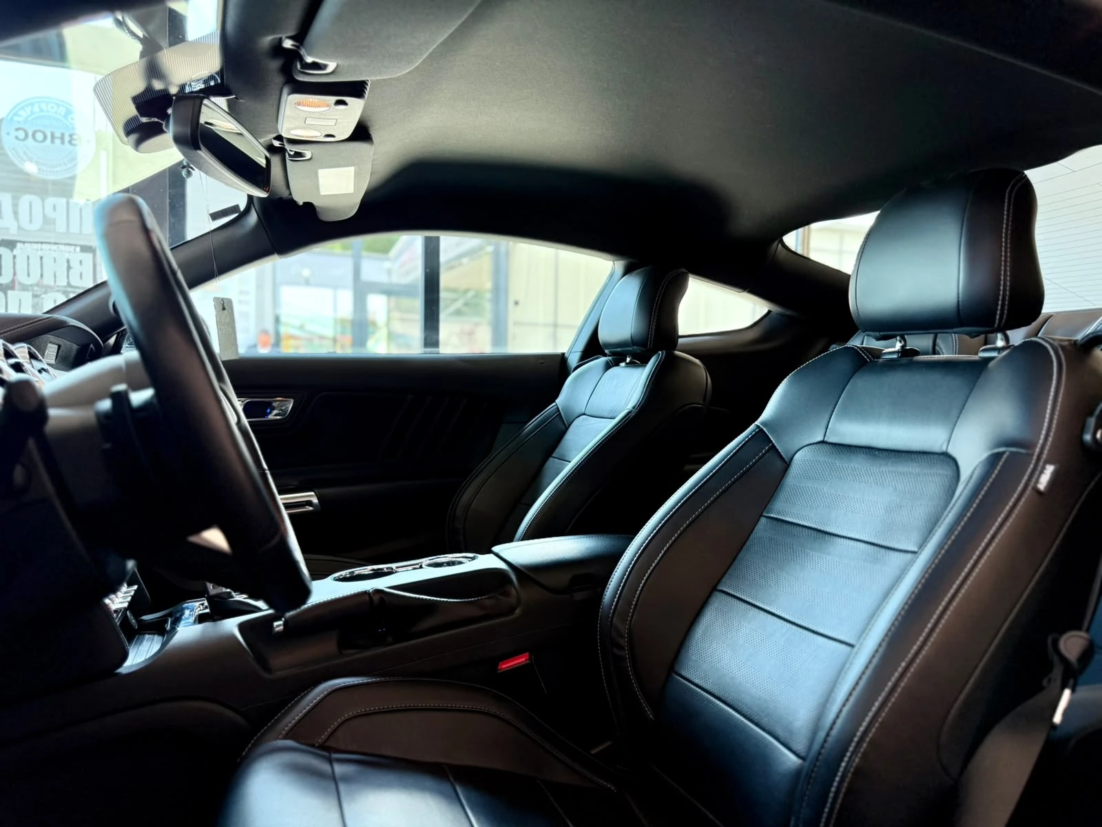 Ford Mustang 5.0* EU* GT* Подгрев* Обдух* Full* Лизинг , снимка 8 - Автомобили и джипове - 54764019