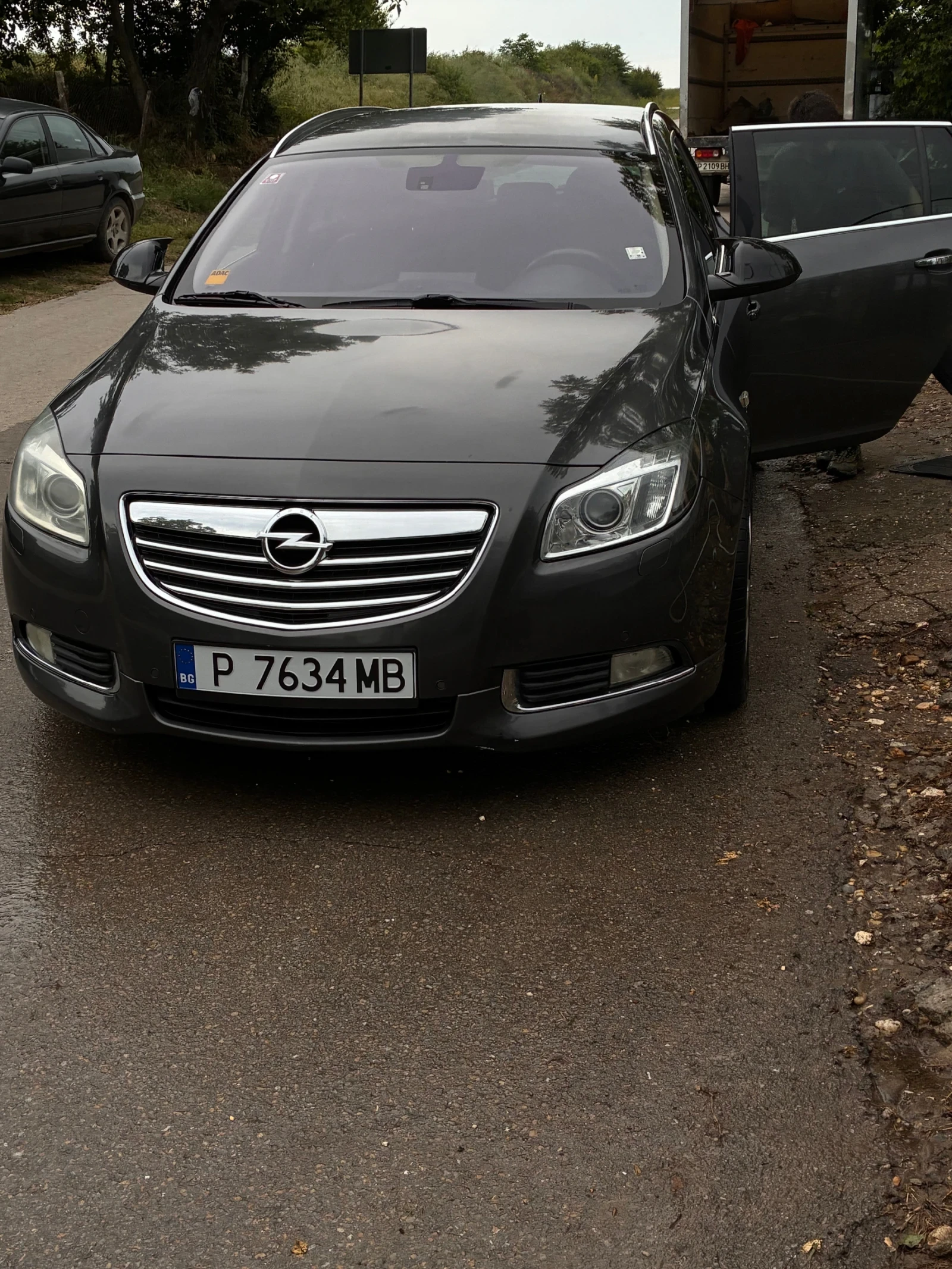 Opel Insignia, снимка 17 - Автомобили и джипове - 54803768