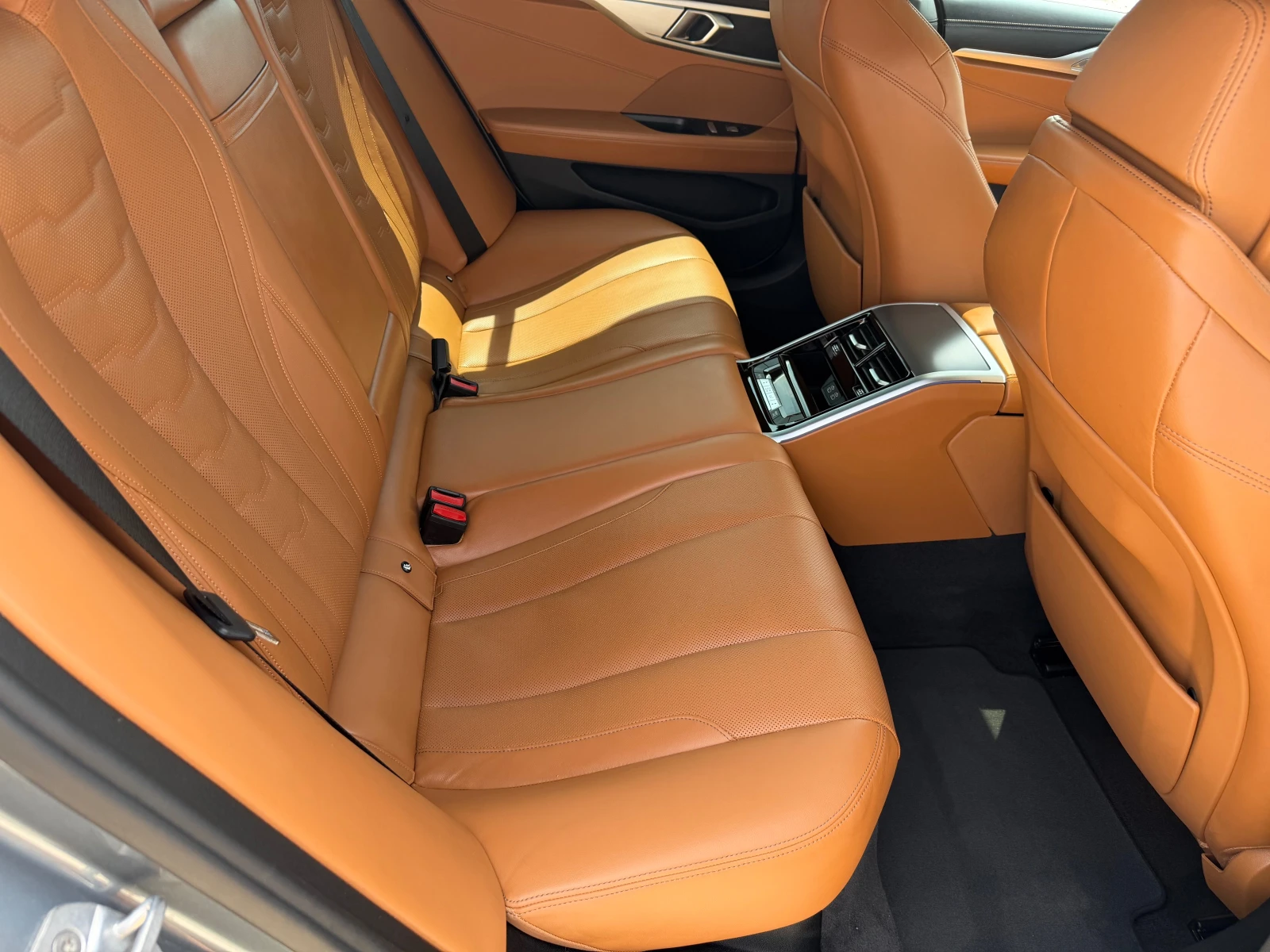 BMW 840 GG INDIVIDUAL FUL FUL, снимка 15 - Автомобили и джипове - 54889787