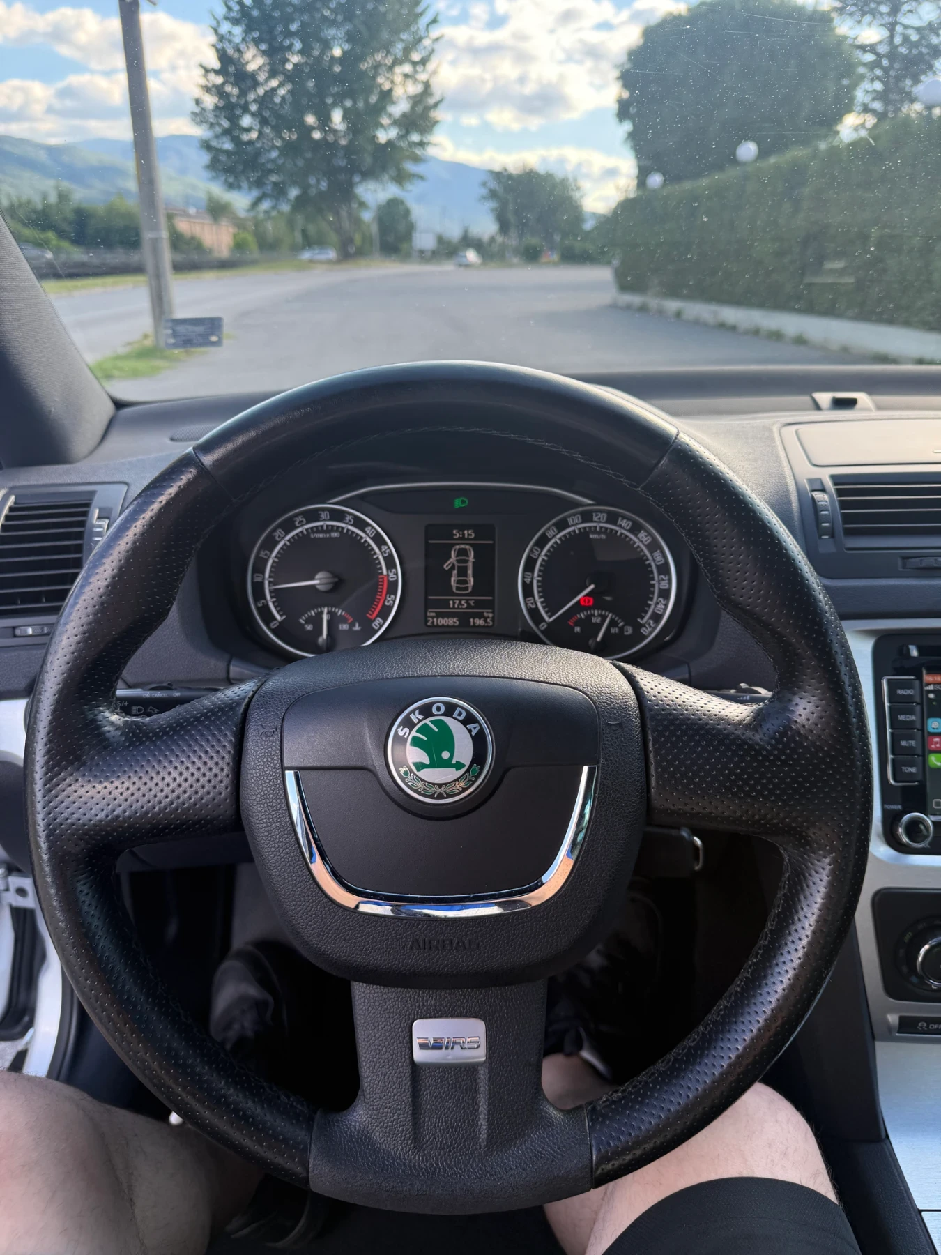 Skoda Octavia  VRS, снимка 13 - Автомобили и джипове - 54901748