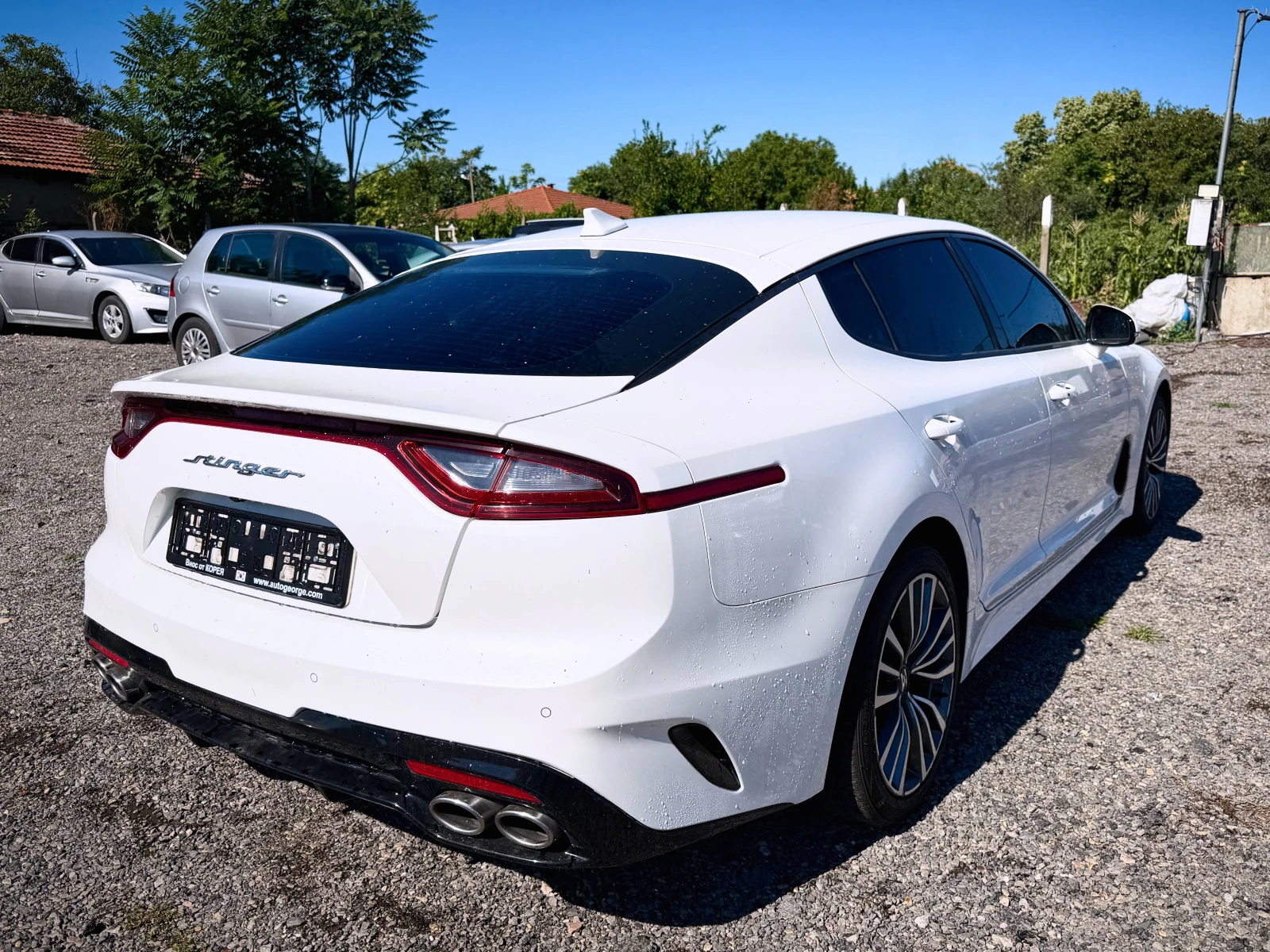 Kia Stinger 2.0 autogeorge.com, снимка 3 - Автомобили и джипове - 55312853