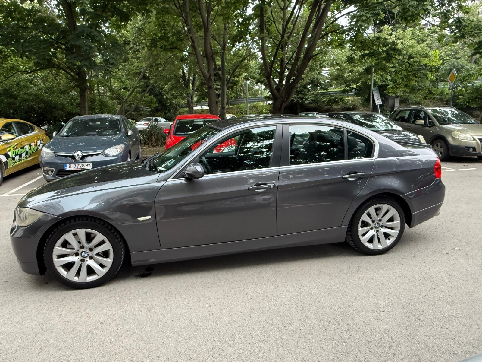 BMW 330 XD с Навигация, снимка 2 - Автомобили и джипове - 55300108