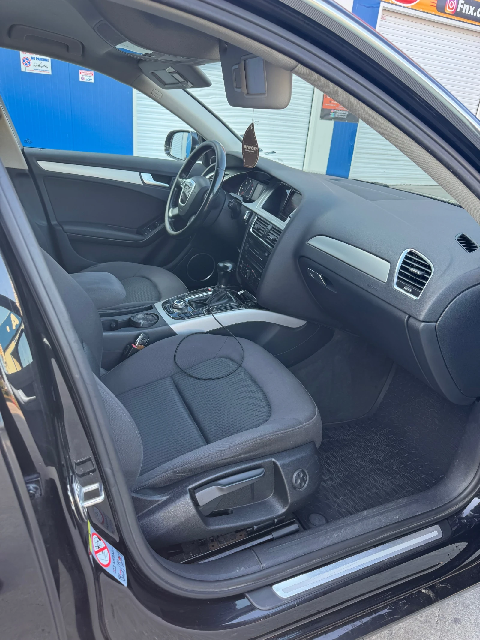 Audi A4 2.0  TDI, снимка 10 - Автомобили и джипове - 55304135