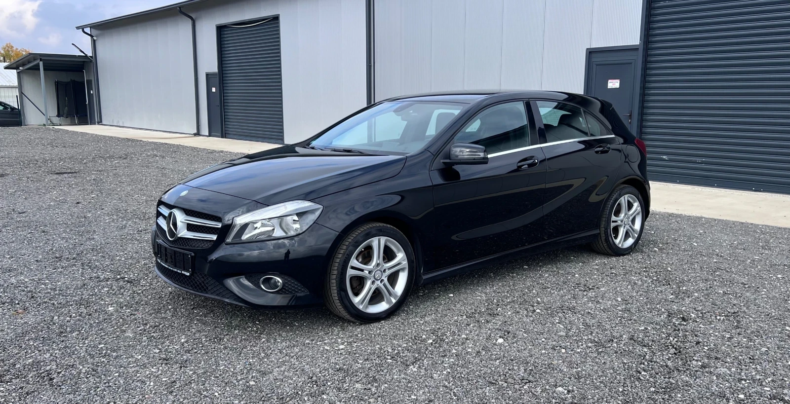 Mercedes-Benz A 180 Sport edition/БЕНЗИН
