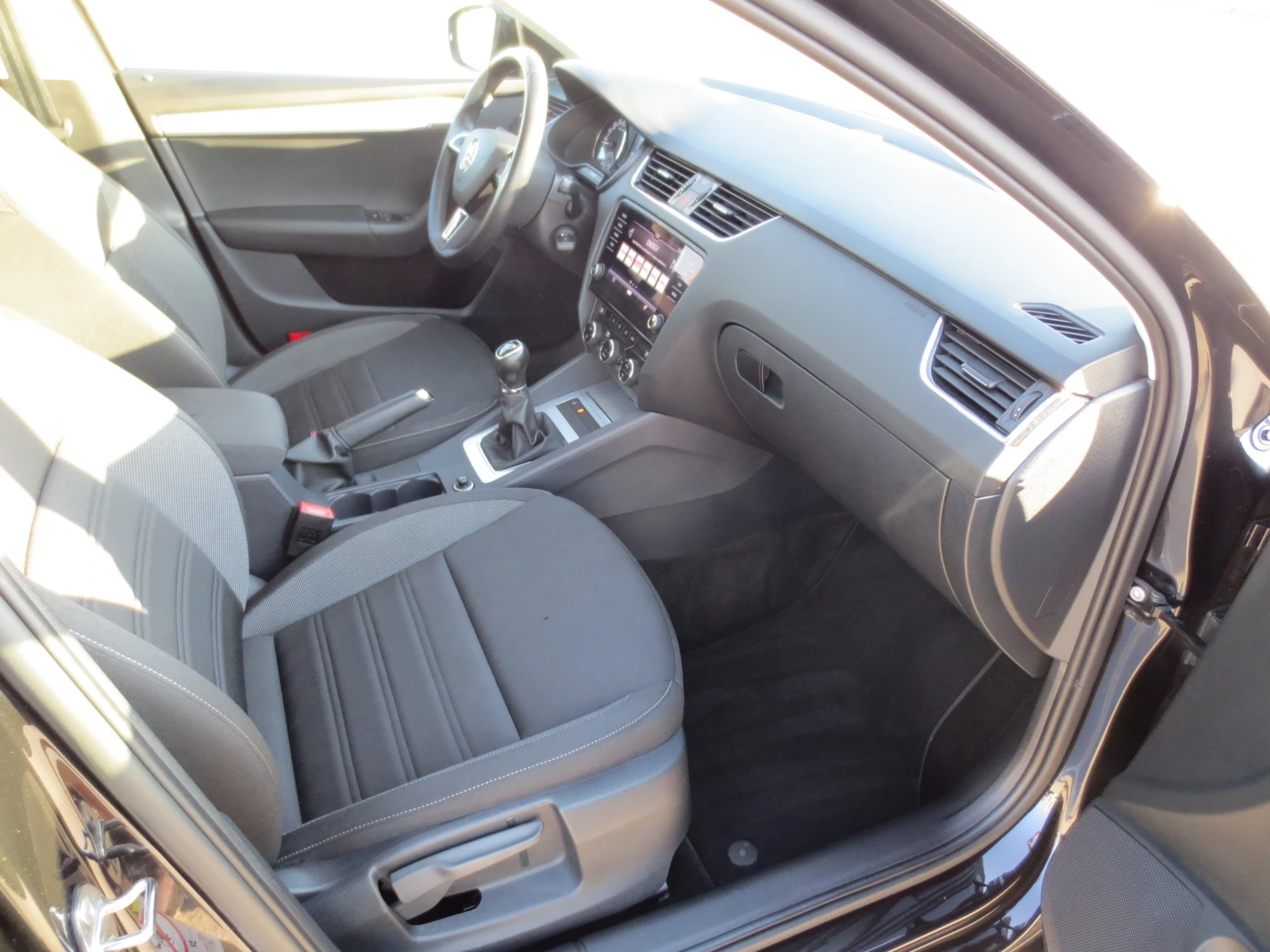 Skoda Octavia 1.6 TDI | Mobile.bg � ����������� 14