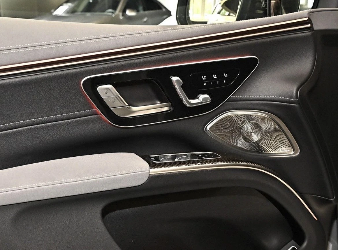 Mercedes-Benz EQS 580* SUV* 4Matic* AMG, снимка 8 - Автомобили и джипове - 55969399
