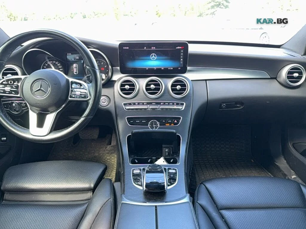 Mercedes-Benz C 300 * CarPlay* Burmester аудио* АвтоКредит* (ЦЕНА ДО Б, снимка 10 - Автомобили и джипове - 56215499