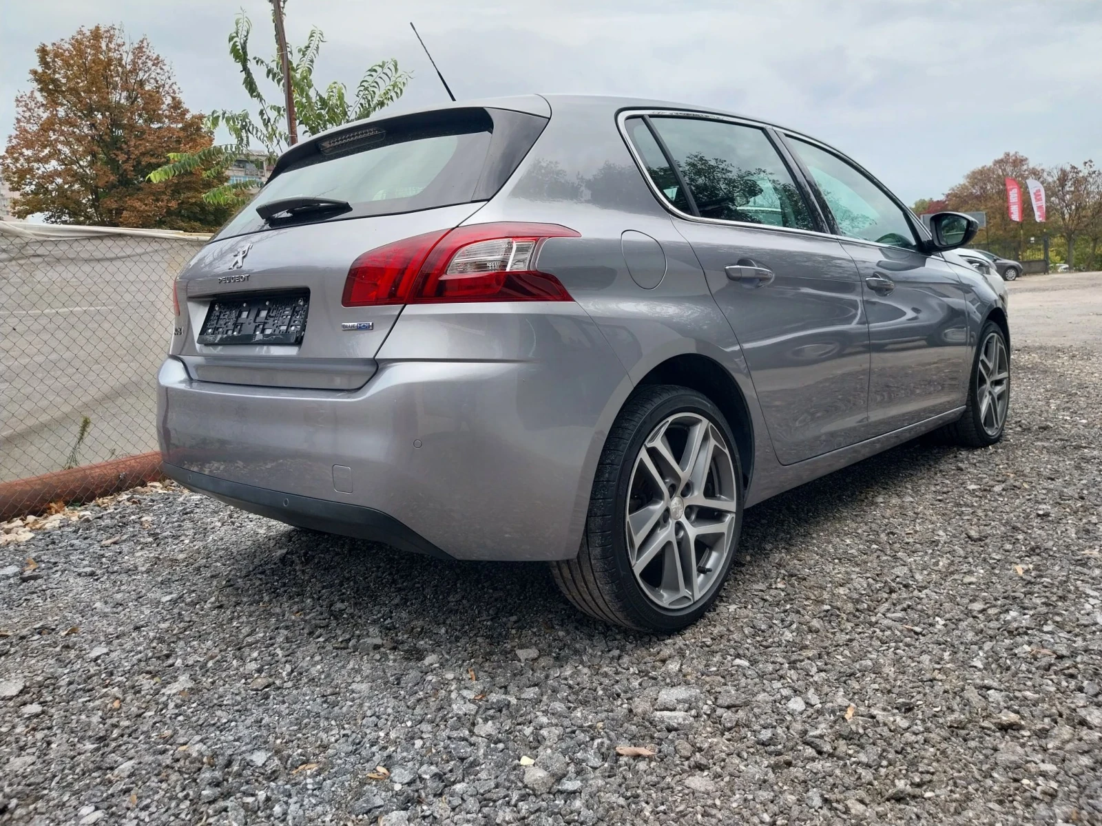 Peugeot 308 1.6 BlueHDI | Mobile.bg � ����������� 6
