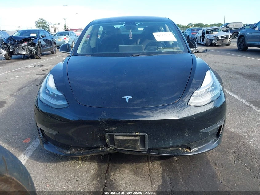 Tesla Model 3 Long Range/Performance, снимка 10 - Автомобили и джипове - 56579260