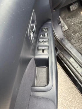 Citroen C-Crosser 2.4 автомат 170кс 4х4 климатроник - 5500 € / 10757.07 лв. - 45706999 13