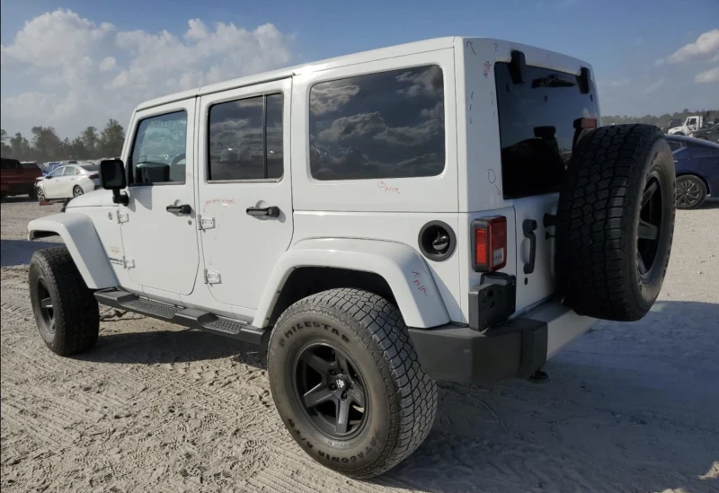 Jeep Wrangler, снимка 4 - Автомобили и джипове - 48257571