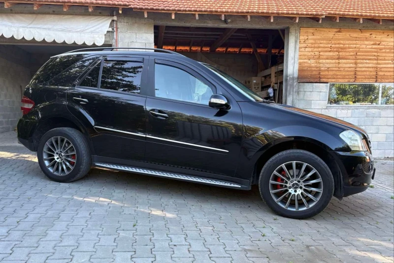 Mercedes-Benz ML 320, снимка 6 - Автомобили и джипове - 52260443